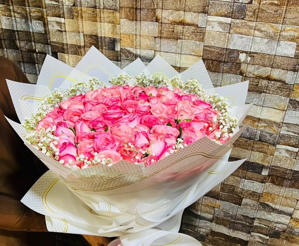 Same Day Flowers Delivery in Karachi with Quick, Fresh and Elegant Blooms