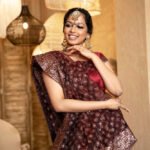 Which Mehndi Outfits Suit Every Wedding Guest Today Styles
