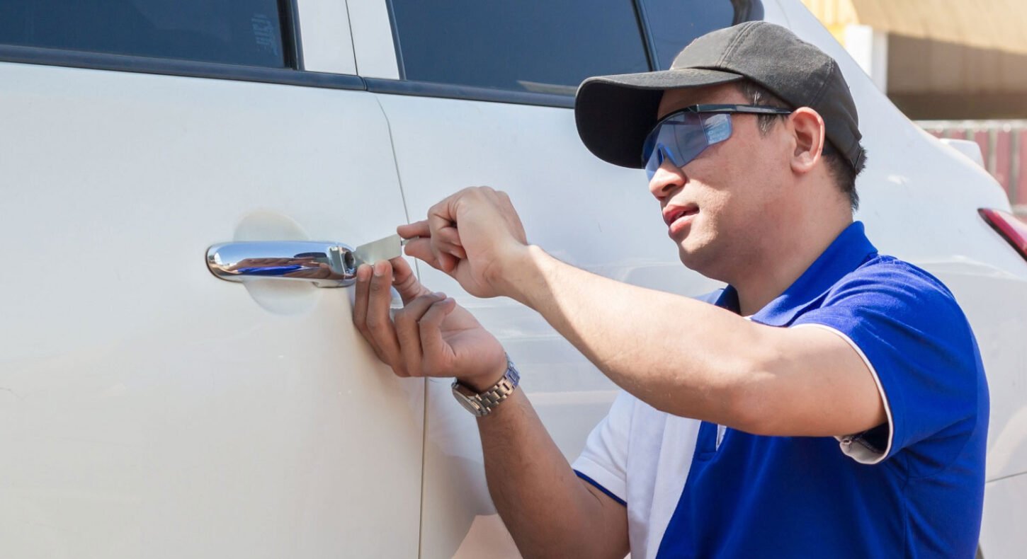 Car locksmith