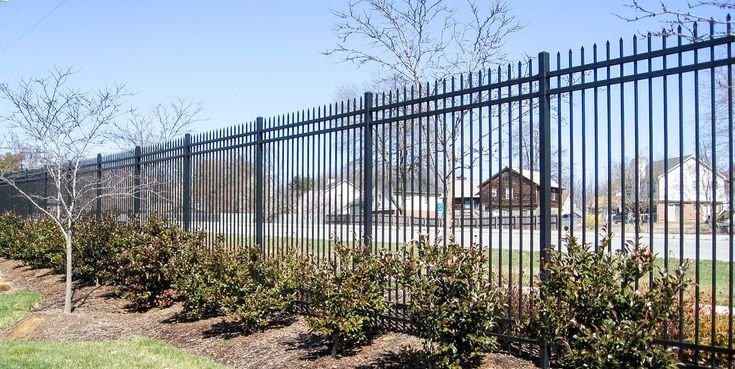 commercial fence services Omaha
