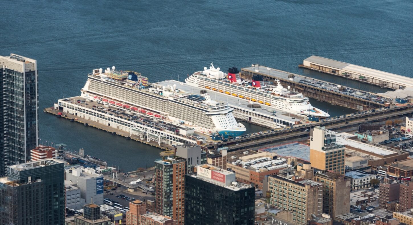lga to manhattan cruise terminal