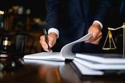 Choosing the Right Legal Structure for Business Growth